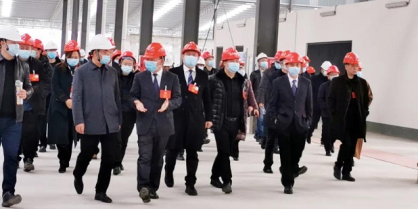 人大代表、政協(xié)委員蒞臨宏量基筑考察調研！